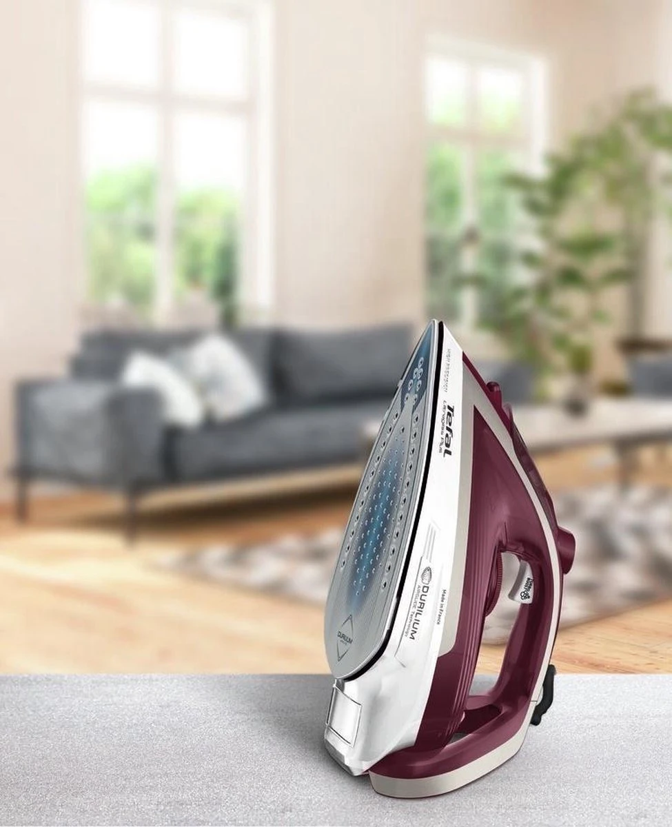 Tefal Ultragliss Plus FV6810 - Stoomstrijkijzer 3 Tefal Ultragliss Plus FV6810 - Stoomstrijkijzer - Afbeelding 3